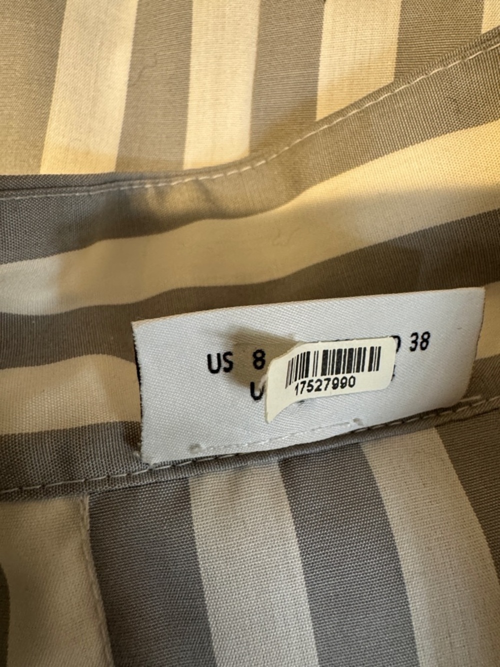 PRICE FIRM Akris Punto Gray and White Womens Mandarin Collar Shirt Size 8 - Picture 3 of 12